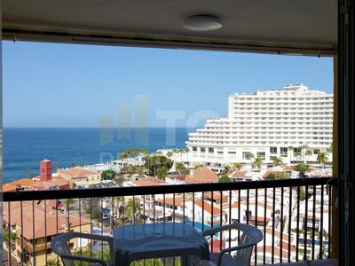 Prodej apartmánu 2+kk s výhledem na moře, Los Cristianos, Tenerife, Španělsko