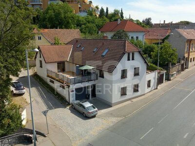 Prodej zděného bytu po rekonstrukci o dispozici 2+kk, ul. Záběhlická, Záběhlice - Praha 10